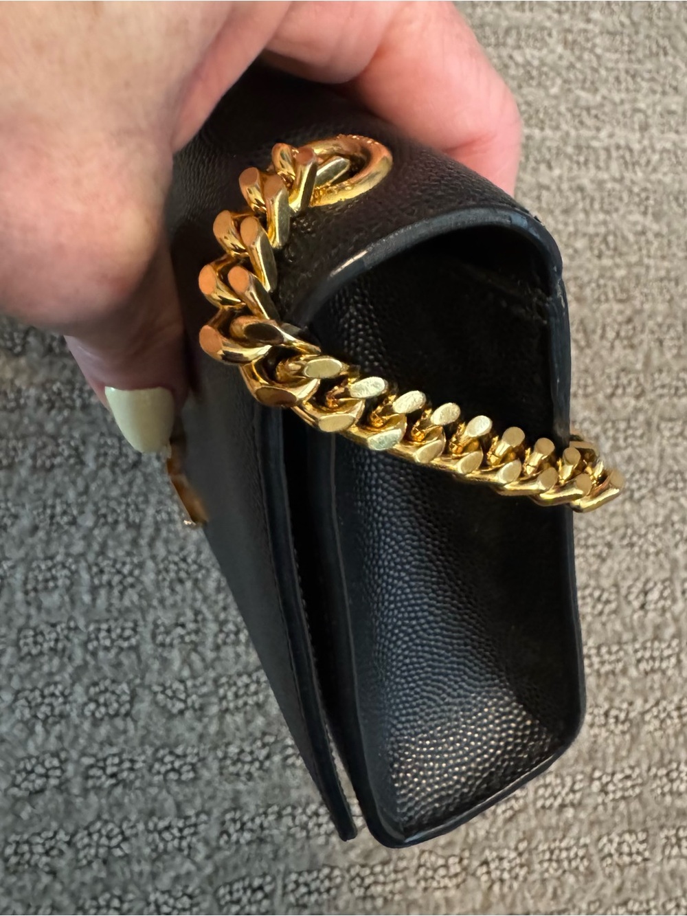 Saint Laurent Black Leather Wallet-On-Chain with Gold YSL Logo - Picture 10 of 10